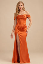 Rutipo Burnt Orange Sheath/Column Off-The-Shoulder Sleeveless Satin Bridesmaid Dresses With Ruffle/Split Front