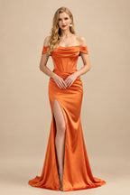 Rutipo Orange Sheath/Column Off-The-Shoulder Sleeveless Satin Bridesmaid Dresses With Ruffle/Split Front