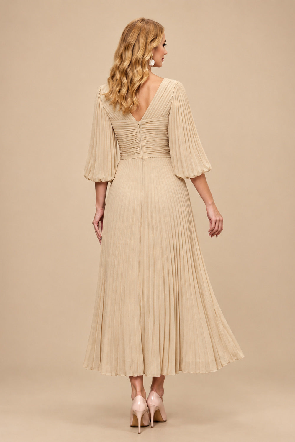 Rutipo Champagne A-Line V-Neck 3/4 Sleeves Tea-Length Chiffon Mother Of The Bride Dresses With Pleated