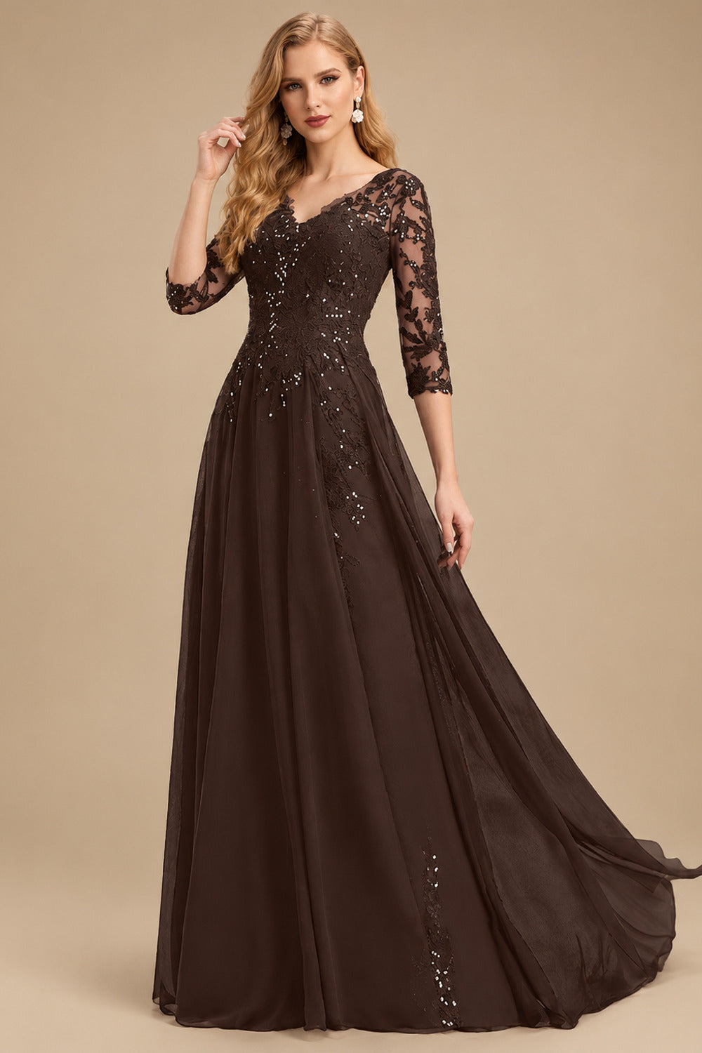 Rutipo Chocolate Elegant V-Neck 3/4 Sleeves Floor-Length Chiffon Mother Of The Bride Dresses With Appliques Lace