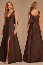 Rutipo Chocolate V-Neck Satin A-Line Mother Of The Bride Dresses With Bow