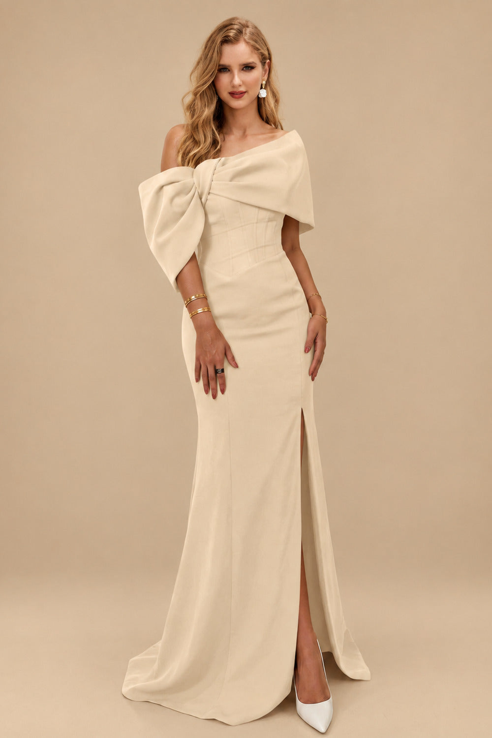 Rutipo Champagne Sheath/Column One-Shoulder Elastic Satin Prom Dresses With Split Front