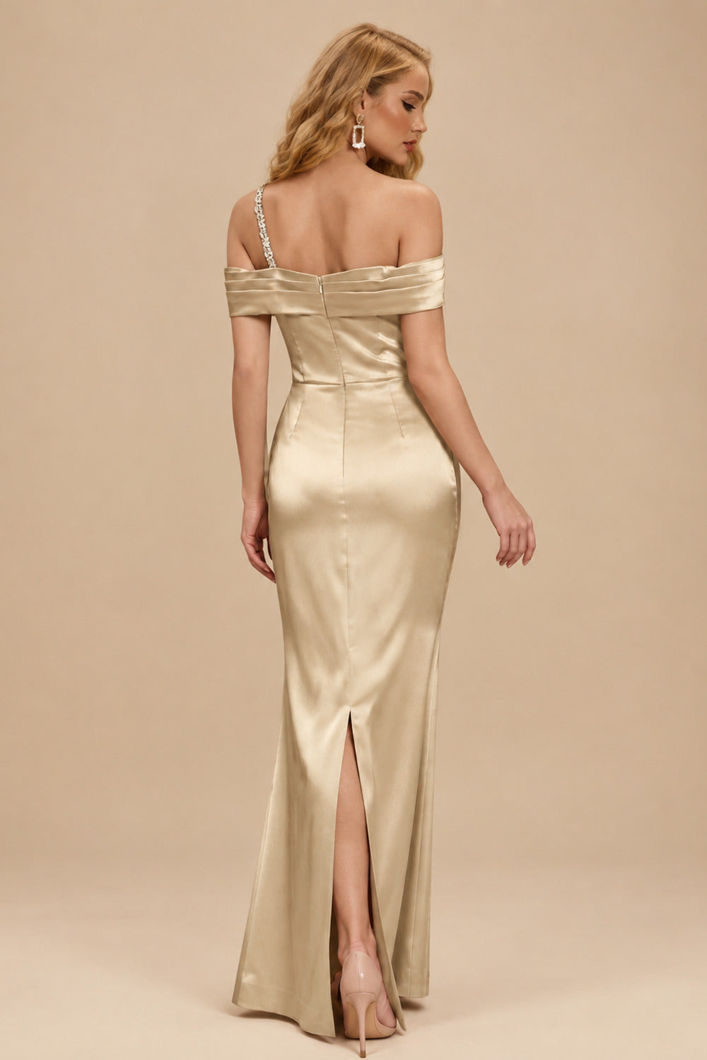 Rutipo Champagne Sheath/Column One-Shoulder Sleeveless Floor-Length Satin Prom Dresses