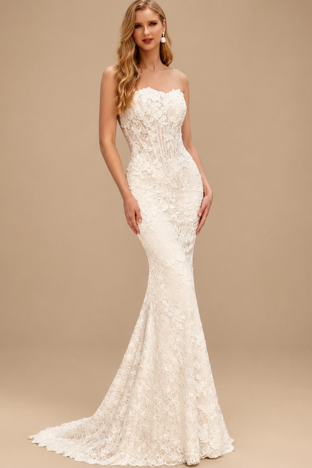 Rutipo Ivory Trumpet/Mermaid Strapless Sleeveless Court Train Lace/Tulle Wedding Dresses With Appliques Lace